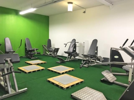 Ready to Workout – Bewegungs- und Therapieräumlichkeiten