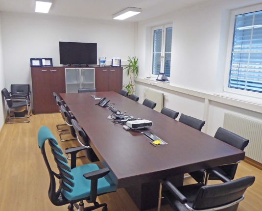 Büro mit Hallenflächen in Eugendorf zu vermieten