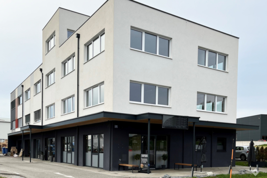 Arbeiten im Grünen: Büros in Lengau zu vermieten