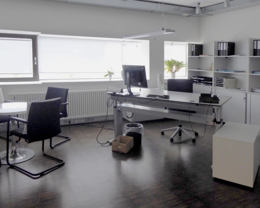 Stylische Büro- und Ausstellungsflächen