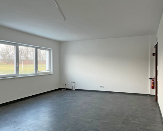 Arbeiten im Grünen: Büros in Lengau zu vermieten
