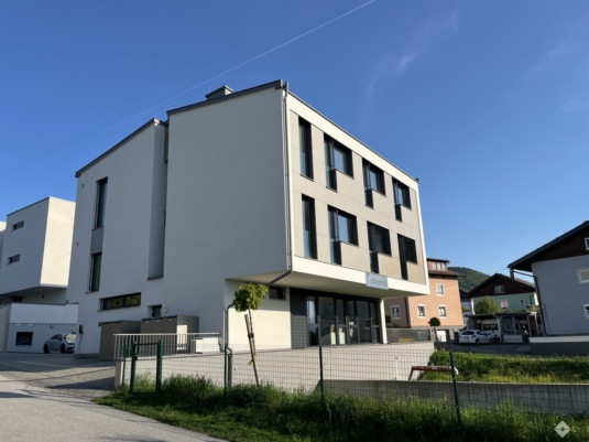 Moderne Büroeinheit in verkehrsgünstiger Lage