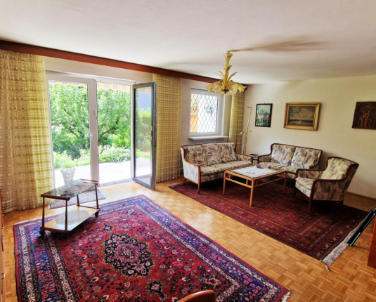 Wohnen mit Garten – Doppelhaushälfte mit Terrasse und Balkon