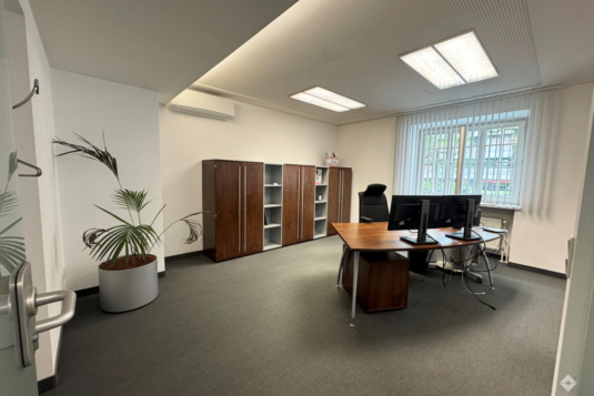 Gut erreichbare und zentral gelegene Bürofläche
