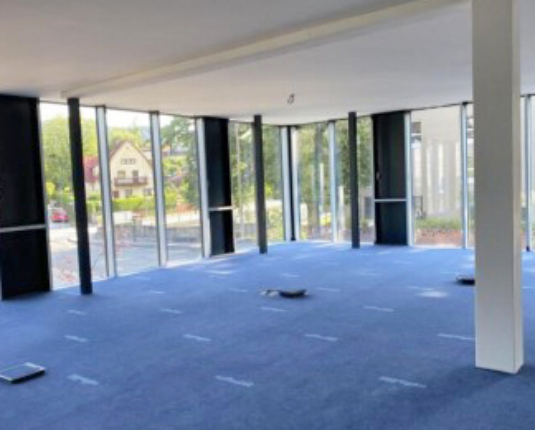 Modernes Büro in exponierter Lage