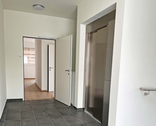 Moderne Büroeinheit in verkehrsgünstiger Lage