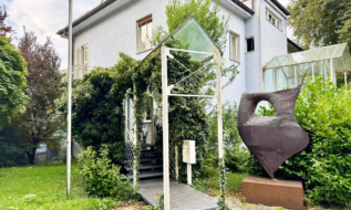 Repräsentative Bürofläche mit besonderer Architektur im Grünen