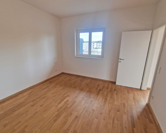 3-Zimmer-Neubauwohnung mit 16 m² Balkon