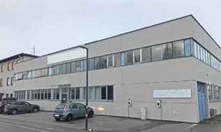 Hallenflächen mit Büros in Liefering zu vermieten
