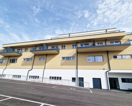 Neubau! 2-Zimmer-Wohnung mit 10 m² Balkon