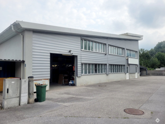 Betriebsliegenschaft in Oberndorf