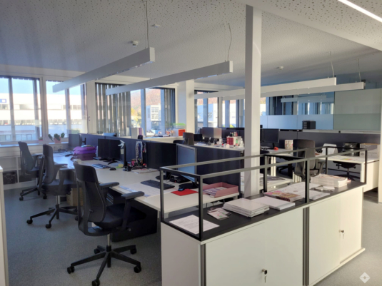 Moderne Bürofläche in Sam