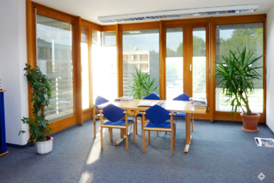 Atmosphäre und Stil im Business Boulevard