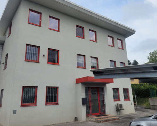 Betriebsliegenschaft in Oberndorf