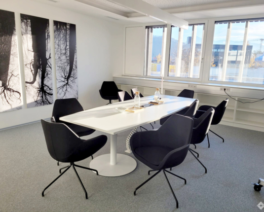 Moderne Bürofläche in Sam