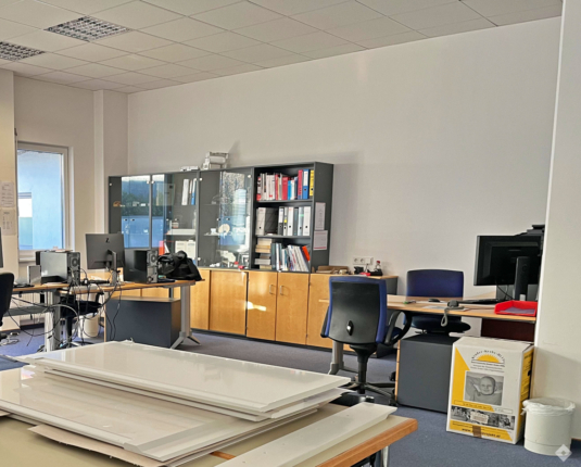 Produktions- & Bürostandort zur Miete