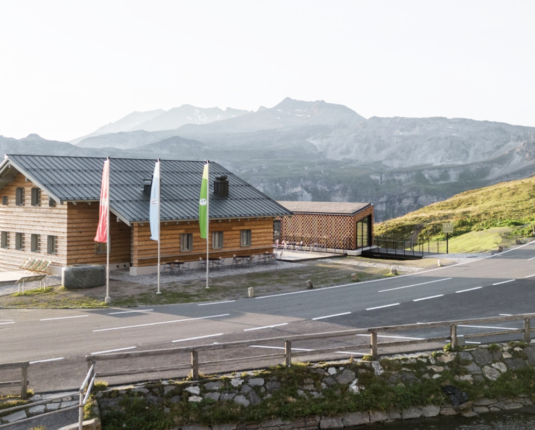 Einmalige Gelegenheit: Restaurant/ Eventlokation am Großglockner – FAT Mankei