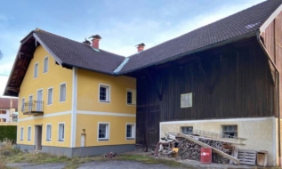 Großes Potenzial: Grundstück mit Bestandsgebäude