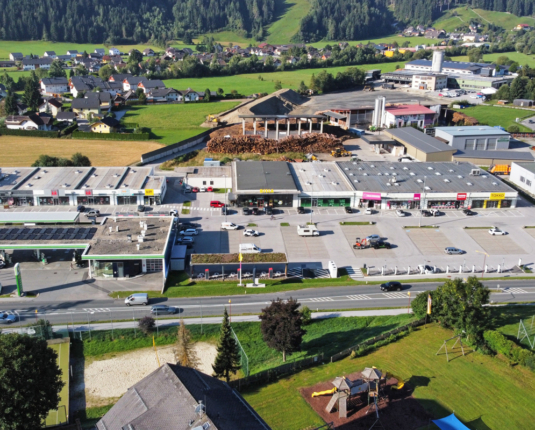 Einmalige Möglichkeit: Modernes Geschäftslokal in FMZ nahe Autobahn