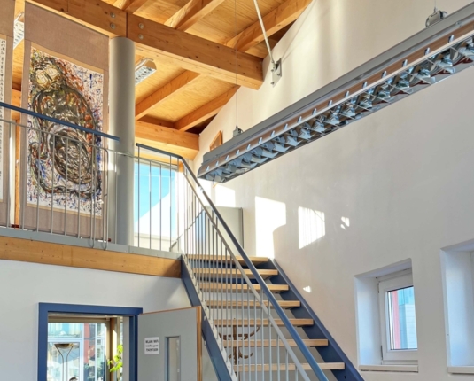 Nachhaltiges Bürogebäude in verkehrsgünstiger Stadtrandlage Salzburgs zu vermieten