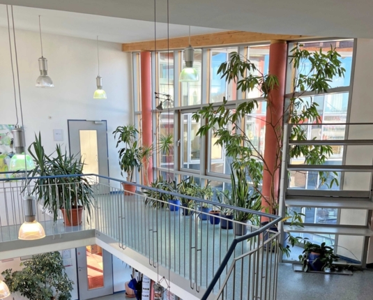 Nachhaltiges Bürogebäude in verkehrsgünstiger Stadtrandlage Salzburgs zu vermieten