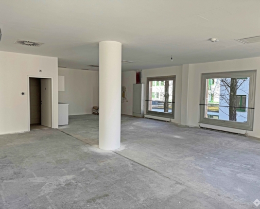 Helle, renovierte Bürofläche mit Gestaltungspotenzial im beliebten Andräviertel