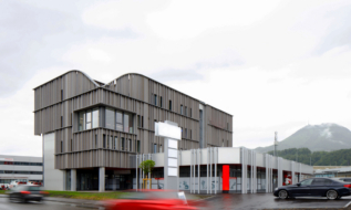 Penthousebüro mit Terrasse