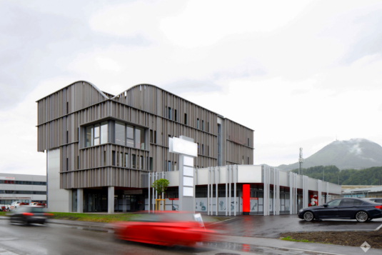 Penthousebüro mit Terrasse