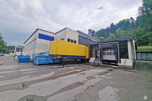 Gewerbeobjekt bei Salzburg nahe der Autobahn
