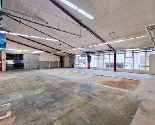 Gewerbeobjekt bei Salzburg nahe der Autobahn