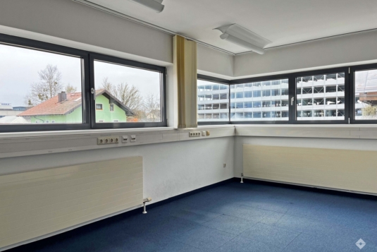 Kompakte Büroeinheit mit guter Anbindung