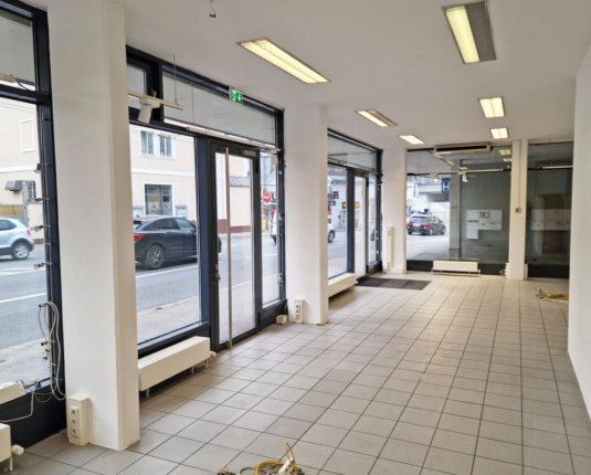 Gut einsehbares Geschäftslokal in Maxglan