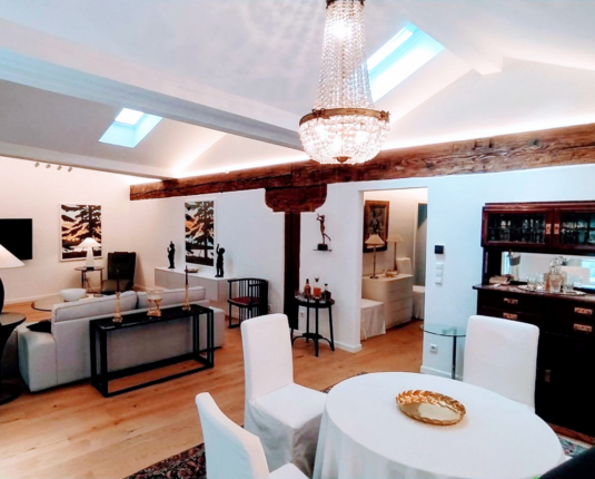 Traumhafte Dachgeschoßwohnung im Herzen von Salzburg