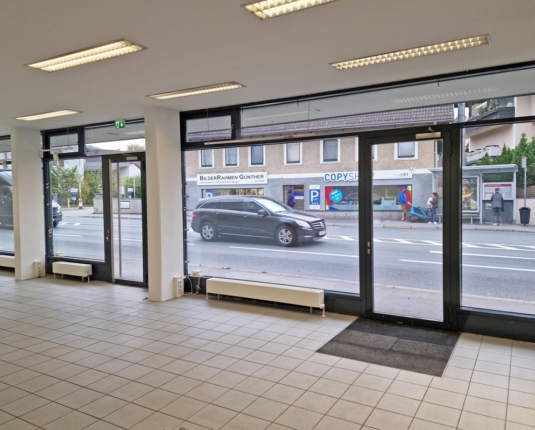 Gut einsehbares Geschäftslokal in Maxglan