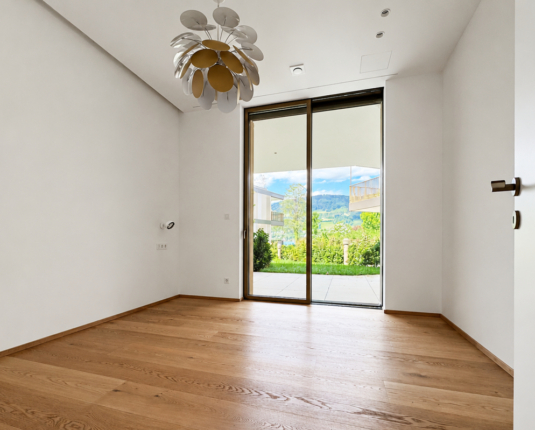 Exklusive Luxuswohnung mit privatem Liegeplatz & Anlegesteg am Mondsee