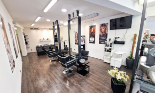 Gut eingeführter Friseur- & Beautysalon in Salzburg-Nonntal
