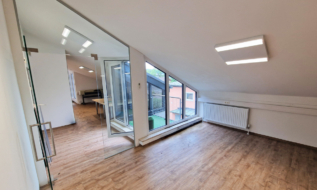 Bürofläche im Dachgeschoss mit 2 Terrassen