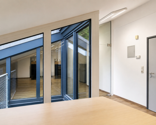 Bürofläche im Dachgeschoss mit 2 Terrassen