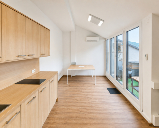 Bürofläche im Dachgeschoss mit 2 Terrassen