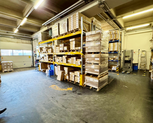 Vielseitige Gewerbe- und Lagerflächen für Logistik und Produktion