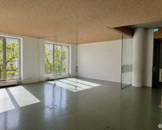 Moderne Bürofläche mit flexibler Raumaufteilung im Andräviertel
