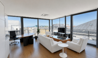 Exklusive Dachgeschosswohnung mit 270°-Terrasse und beeindruckendem Festungsblick