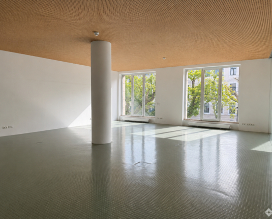 Moderne Bürofläche mit flexibler Raumaufteilung im Andräviertel