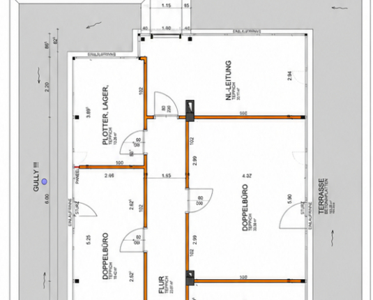 Penthouse-Büro mit Terrasse und Nähe zur Autobahn