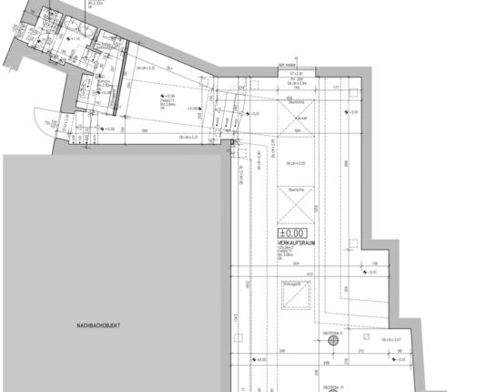 Geschäftslokal in der Fußgängerzone mit 9,5 Meter Schaufenster- und Portalfront
